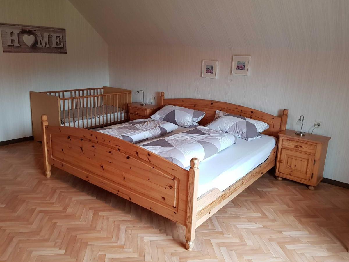 Ferienhaus Voss, 65260 Мормерланд Экстерьер фото